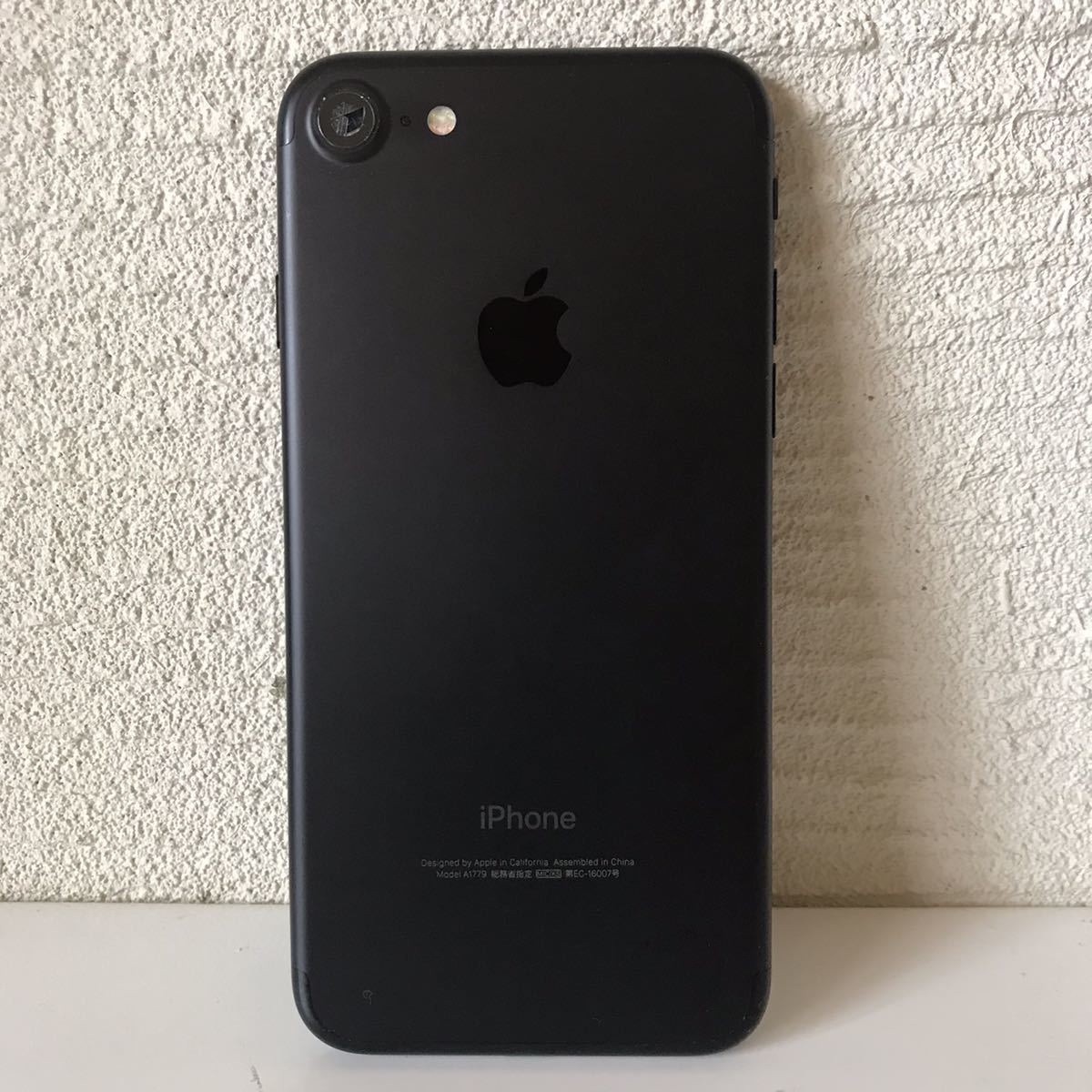 iPhone 7 black 32GB / MNCE2J/A 状態 : 無傷 バッテリー85% レンズ