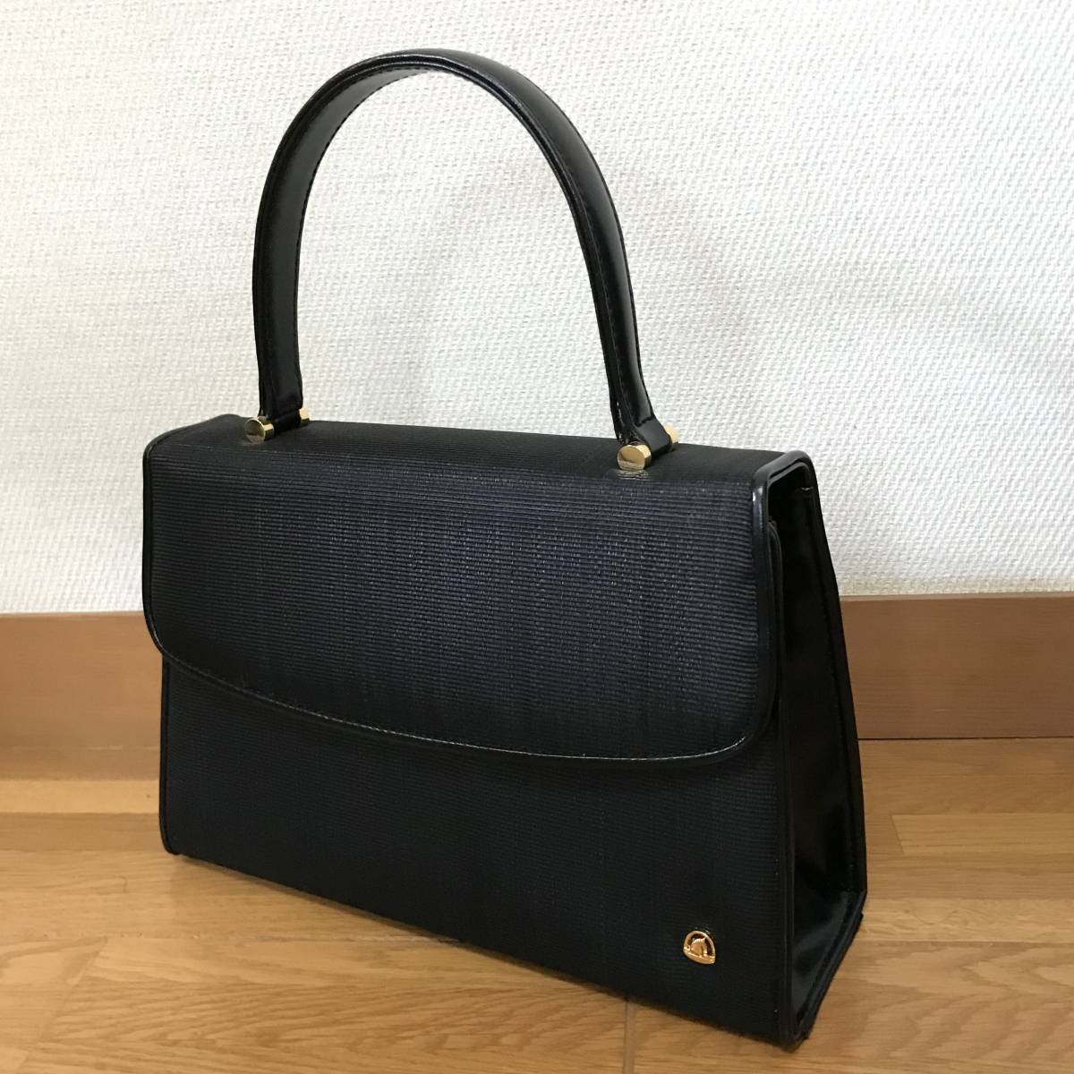 人気セール，爆買い ホースヘア ハンドバッグ(皮革製)｜売買されたオークション情報、yahooの商品情報をアーカイブ公開 - オークファン その他