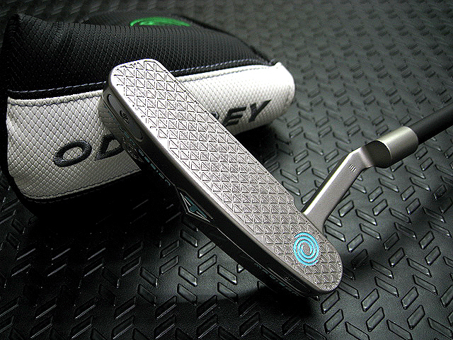 パター オデッセイ トゥーロンガレージ ティファニー ブラックシャフト