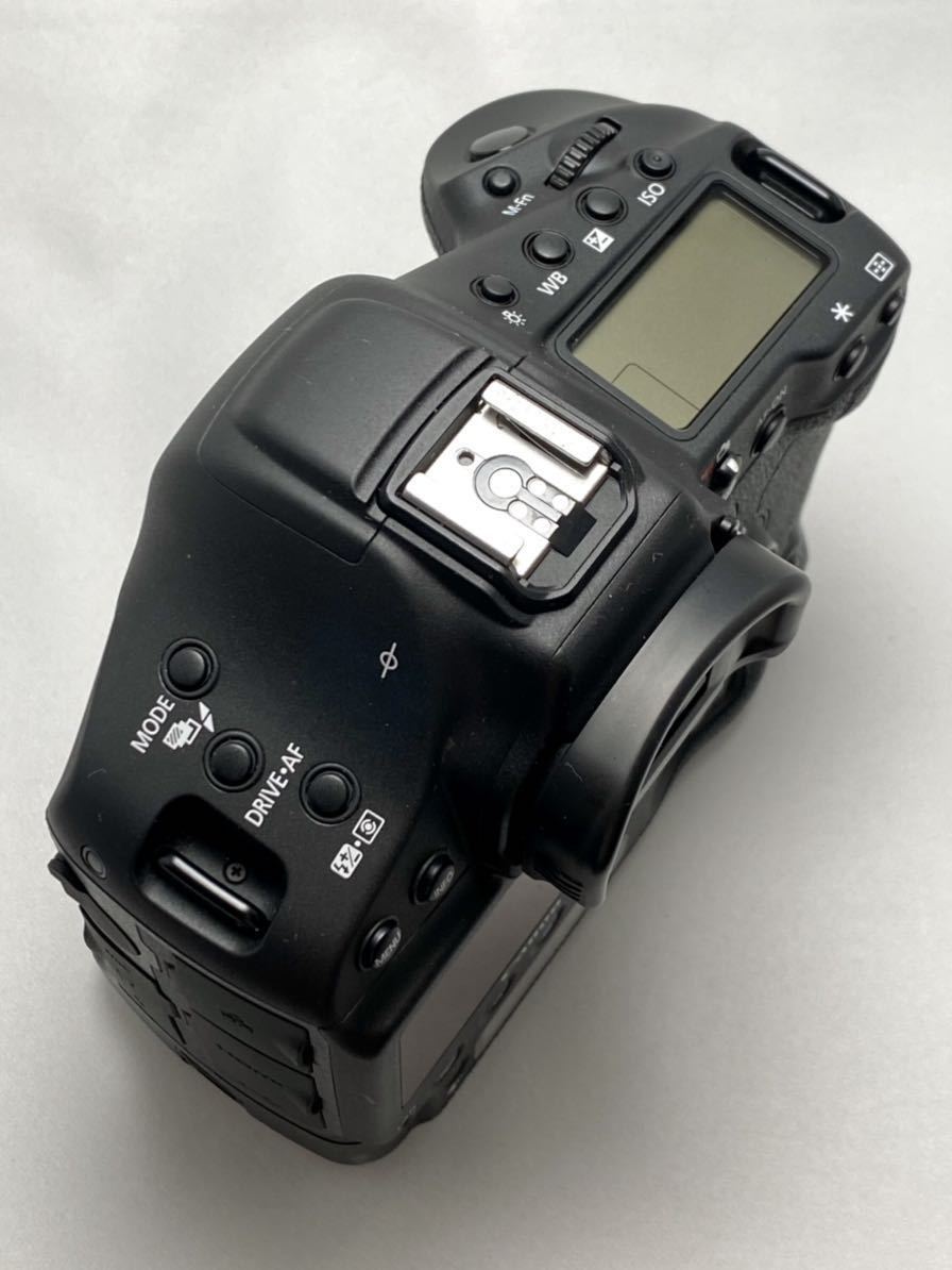美品★キヤノン EOS-1 D Mark II DIGITAL #20802 美品☆キヤノン EOS-1 D Mark II DIGITAL #20802 Canon EOS-1D X Mark
