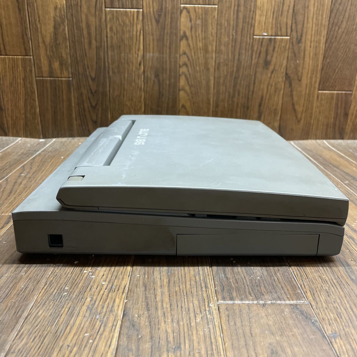 PCN98-52 激安 PC98 ノートブック NEC PC-9821Ne3/3 通電、起動OK ジャンク