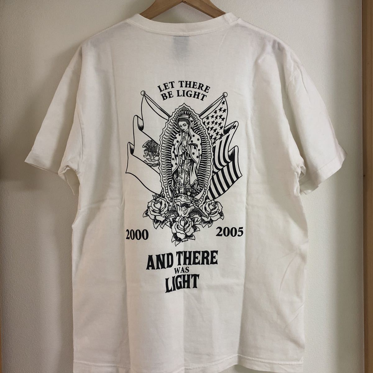 COOTIE 5周年記念Tシャツ 白・シルバーPHOTO 白・カラーPHOTO OFFICIAL 