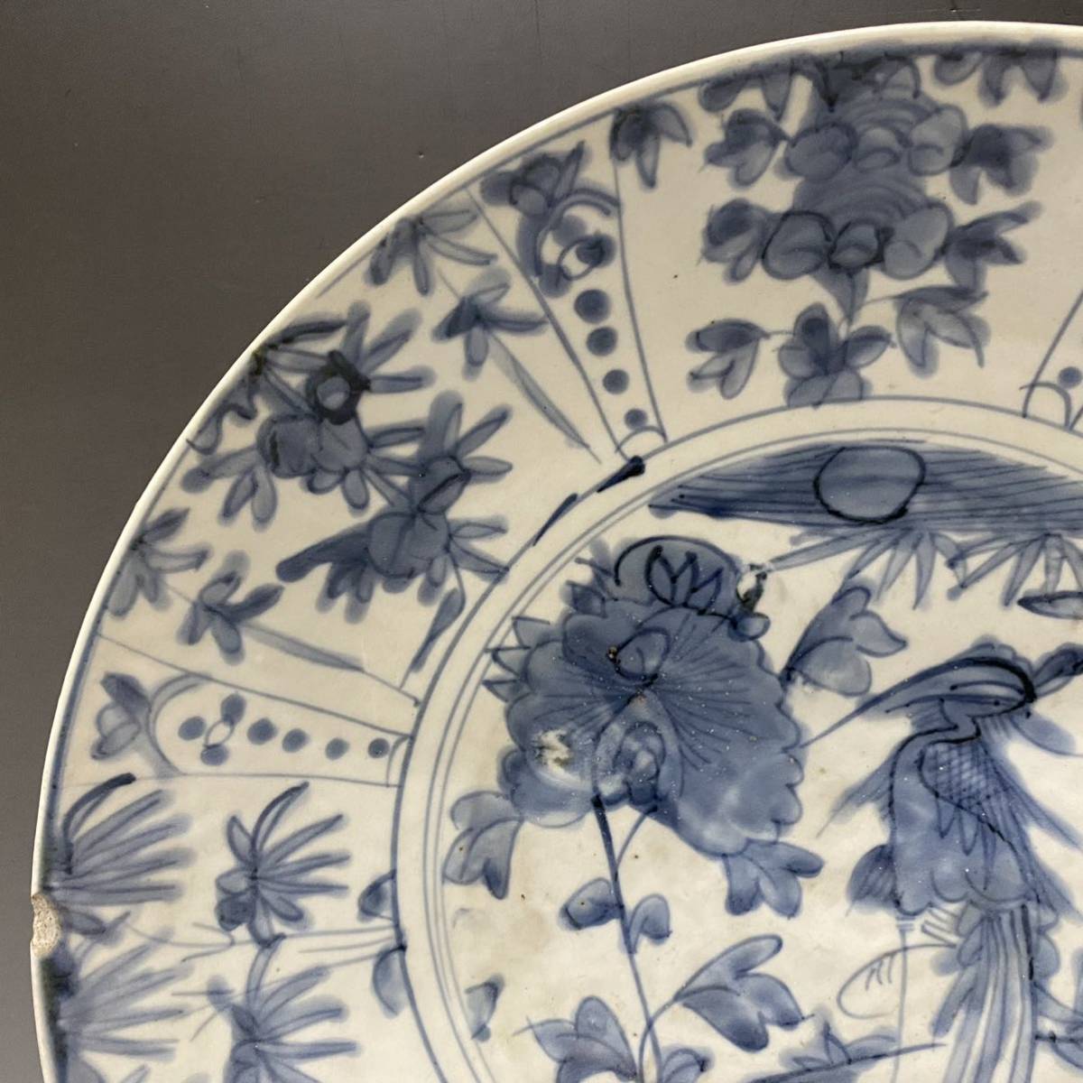 明末期　呉洲青花花鳥図大飾盤 中国美術 明代 呉洲青花花鳥紋盤 ＊明時代末期 呉洲赤絵皿＊明晩期伝世品 中国古美術