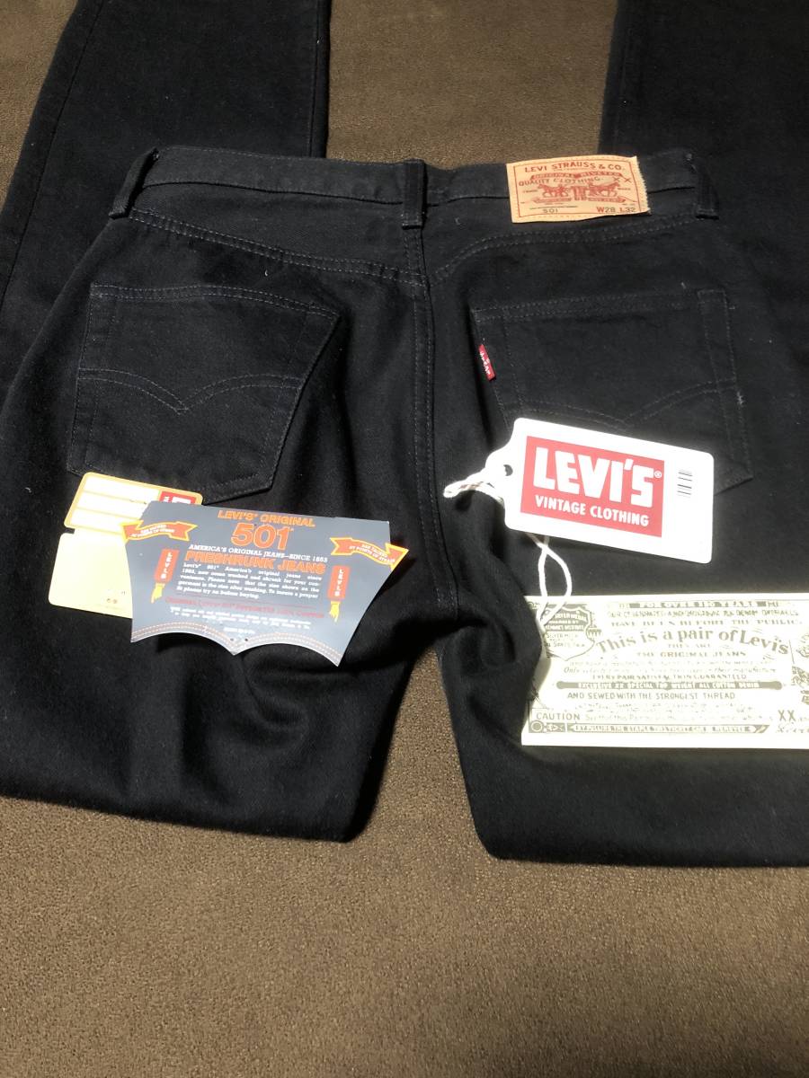 定価24200円 LEVI