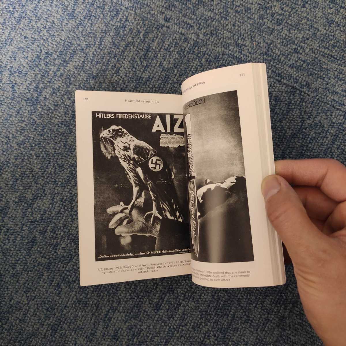 年末セール半額美品洋古書 Heartfield vesus Hitler - John Willett 検