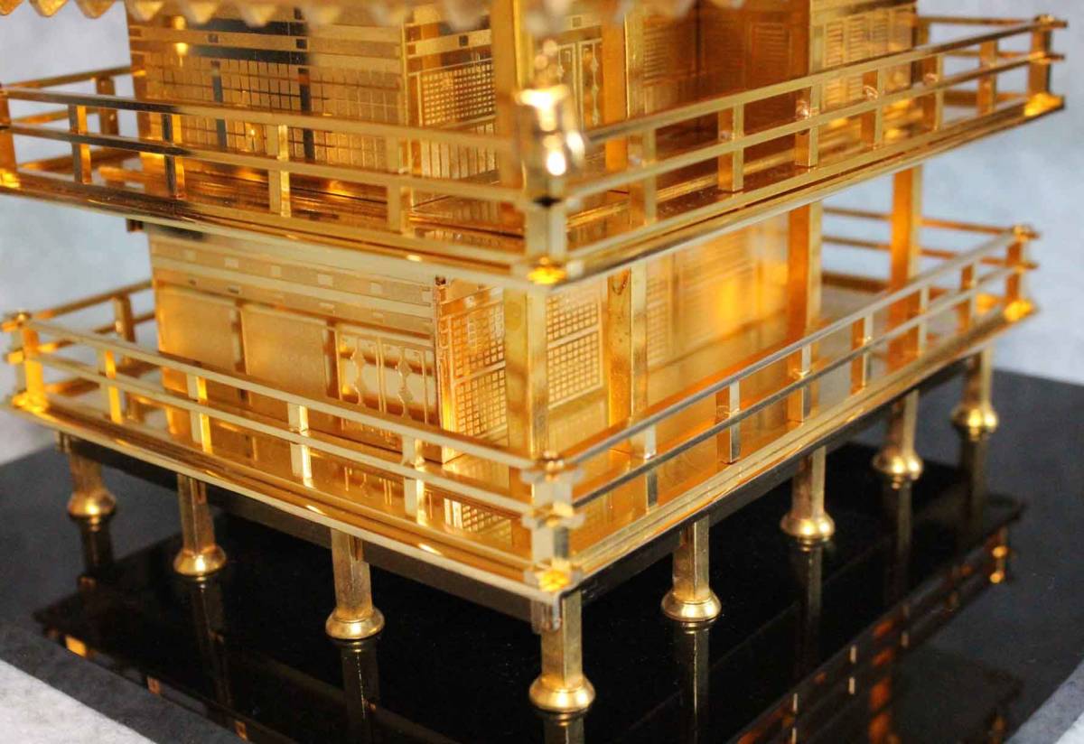 g111] 金閣寺 置物 金色 gold color 鳳凰 Kinkakuji Temple 鹿苑寺