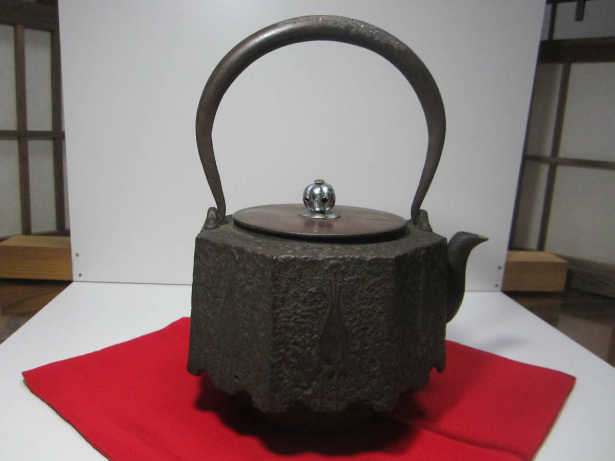 2026年最新】鉄瓶 花の人気アイテム - メルカリ A1056鉄瓶 光龍堂 山水風景