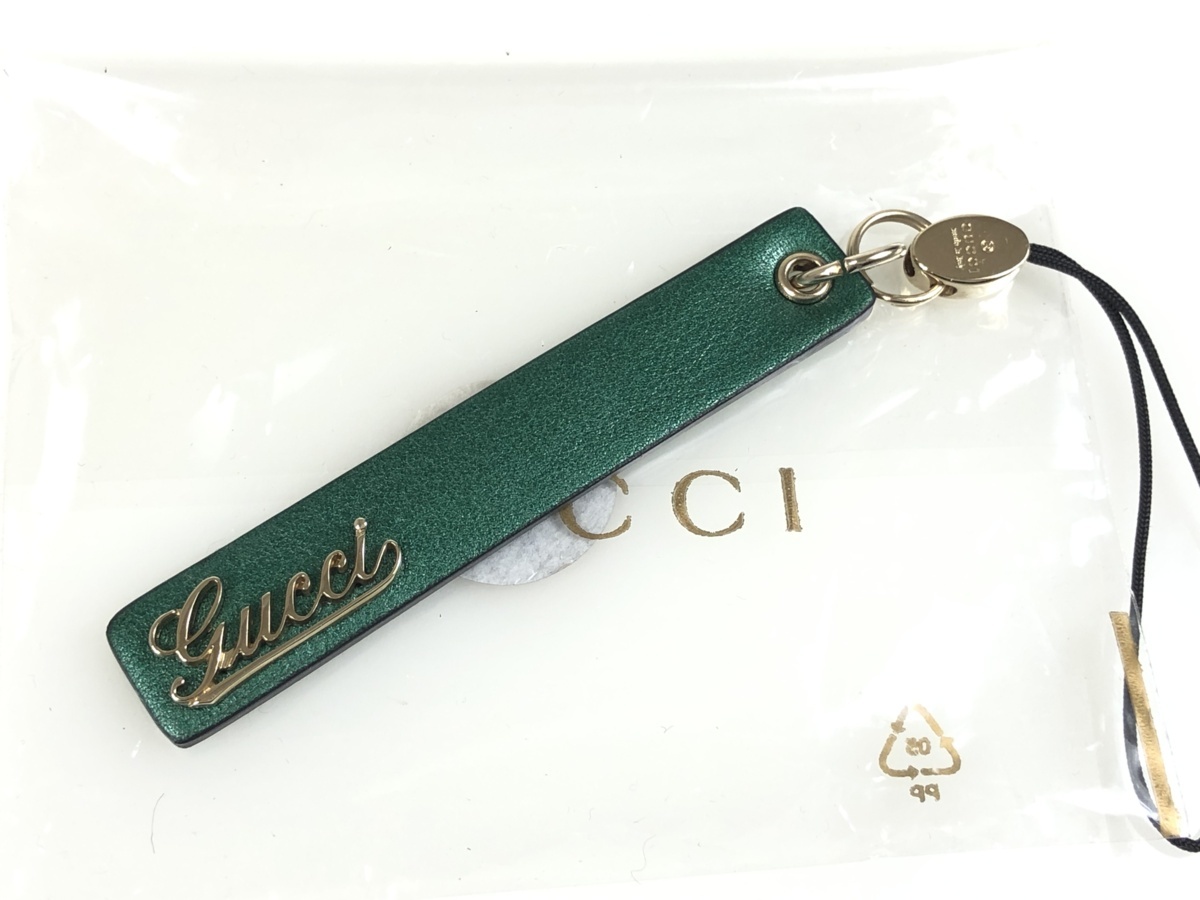 グッチ GUCCI 携帯ストラップ レザー ゴールド ロゴプレート 箱付 