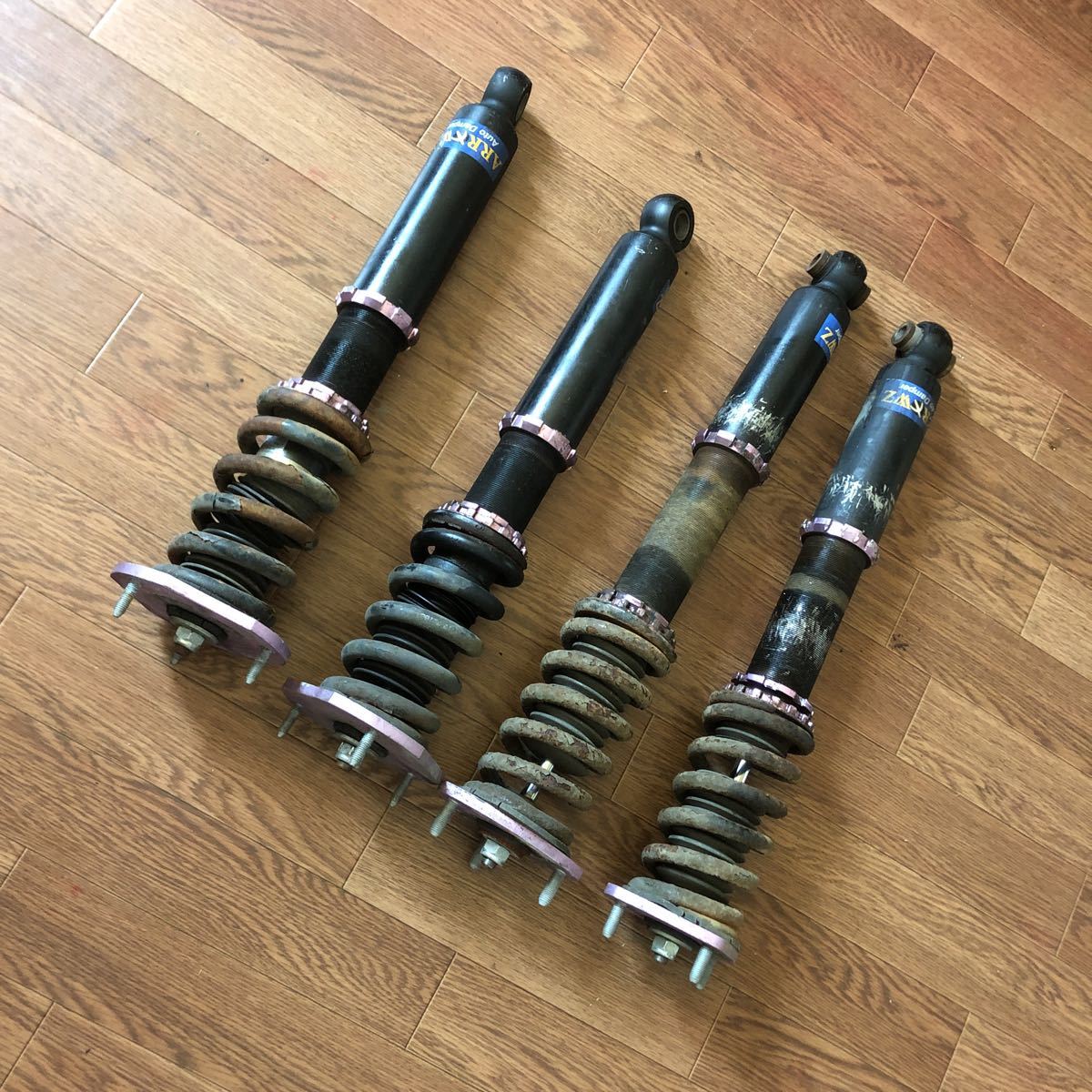 1円〜17クラウン用アローズ製全長式車高調 倉庫整理の為出品なので  