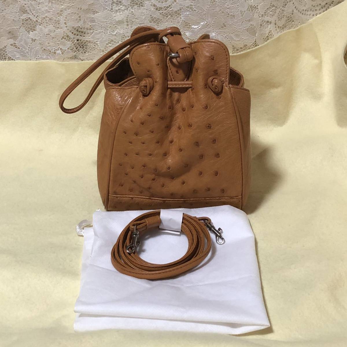 得価，セール 保管品 オーストリッチ 2WAYバッグ ハンドバッグ 斜め掛け キャメル レザー(オーストリッチ)｜売買されたオークション情報、yahooの商品情報をアーカイブ公開 - オークファン オーストリッチ
