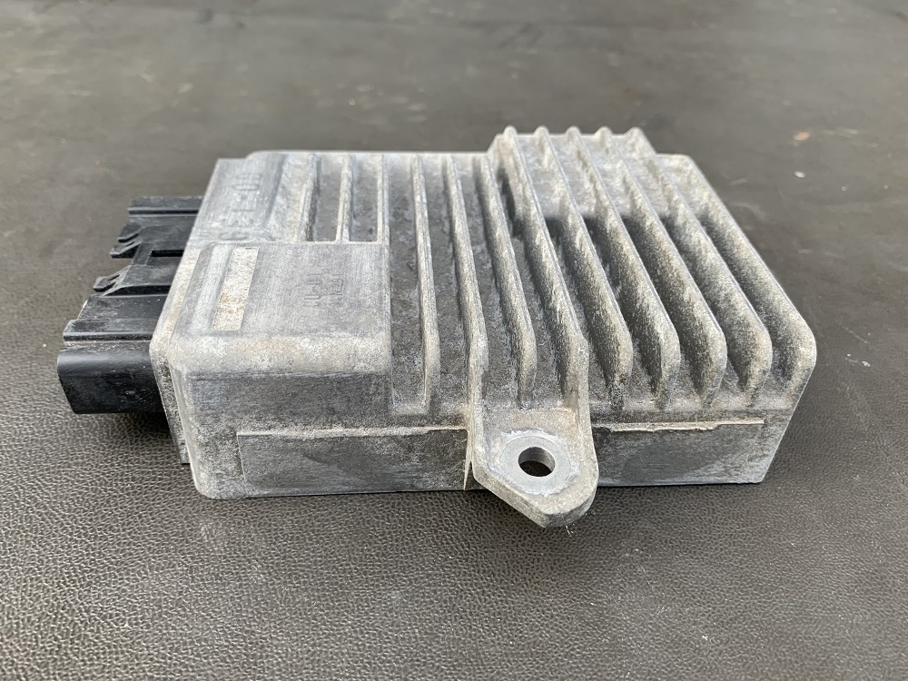 ZOOMER⁄ズーマー⁄AF58 純正 キャブ車 電装 CDI⁄イグナイター