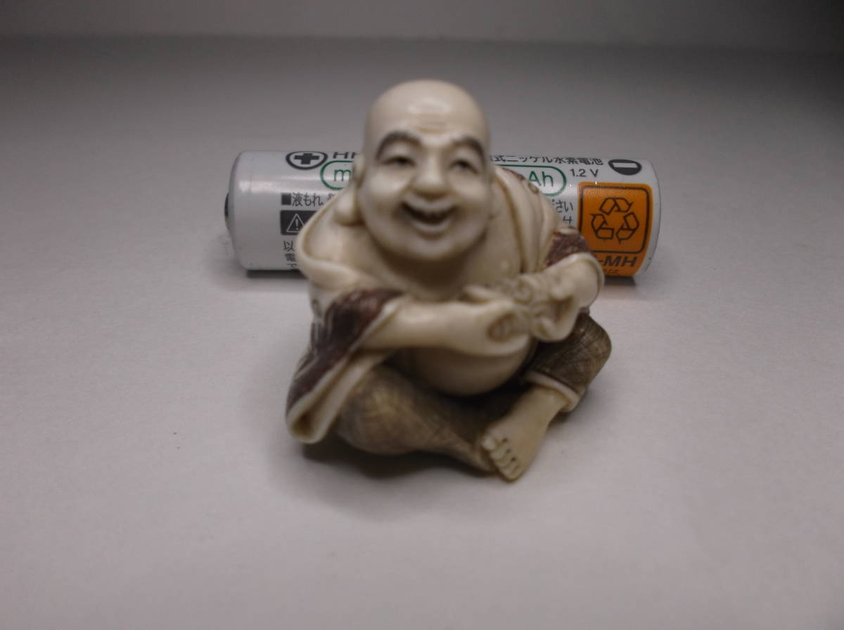 根付 マンモス牙 Yahoo!オークション | 在銘 - マンモス 布袋 山田商店 