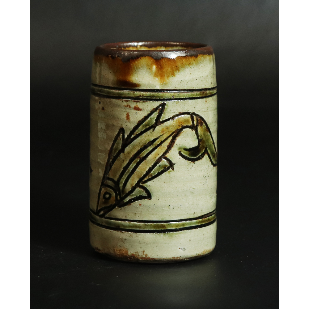 金城次郎 ☆ 壺屋焼 水滴 ☆ 共箱 ☆ 人間国宝 ☆ 双魚文