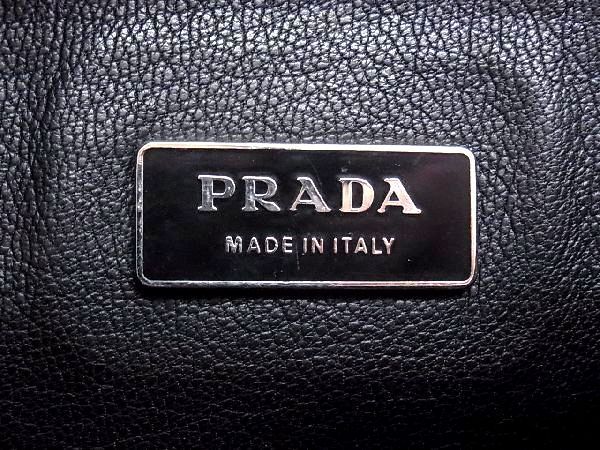 PRADA プラダ クラッチバッグ 1円 セカンドバッグ □ PRADA（セカンドバッグ&frasl;クラッチバッグ）のフリマアイテム一覧 美品 ◎ クラッチ - VR0052 レザー 三角プレート バッグ 2DMH