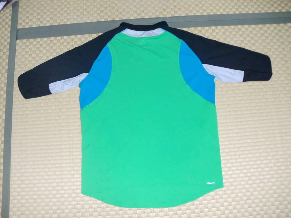 Nike ナイキ 吸汗速乾ハーフジップシャツ Xlサイズ ナイキジャパン Xlサイズ以上 売買されたオークション情報 Yahooの商品情報をアーカイブ公開 オークファン Aucfan Com