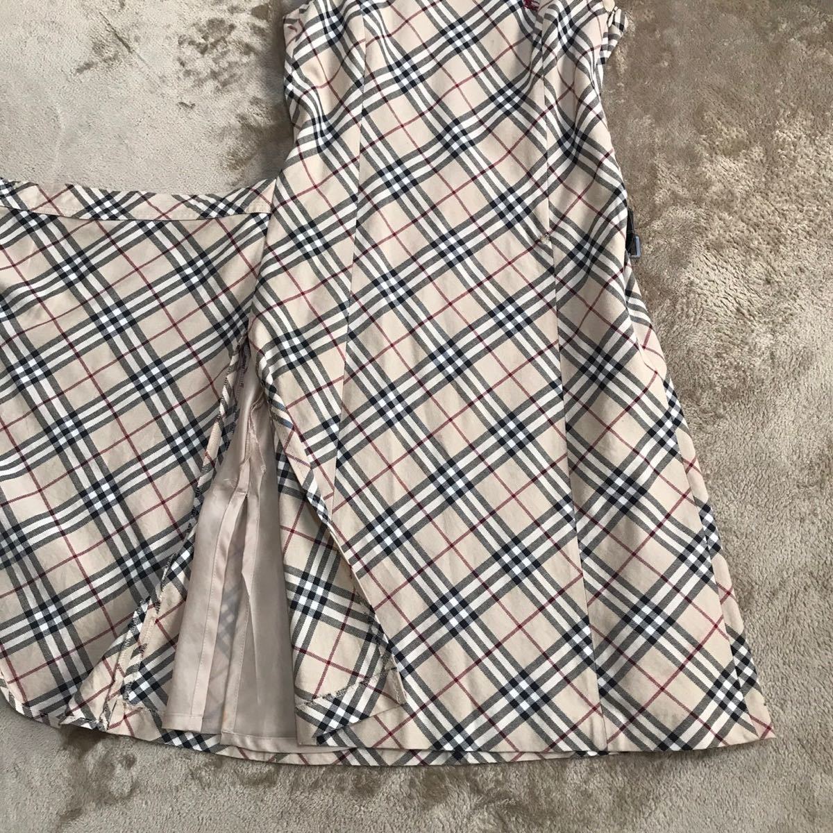 BURBERRY ノースリーブワンピース ホワイト6Y