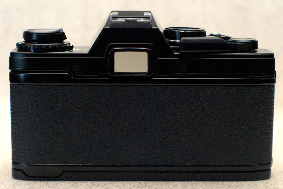 OLYMPUS オリンパス 昔の高級一眼レフカメラ OM-10黒ボディ 希少な作動