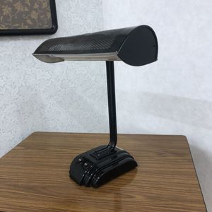 レトロ 蛍光灯のYahoo!オークション(旧ヤフオク!)の相場・価格を見る