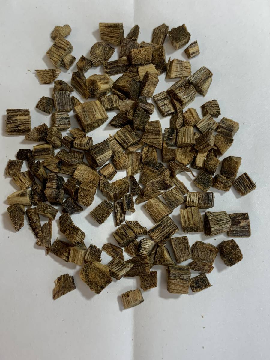 極品伽羅　緑油　刻み　香木　六国五味　4.33g　＊香道　茶道　お香　お線香　香道具＊