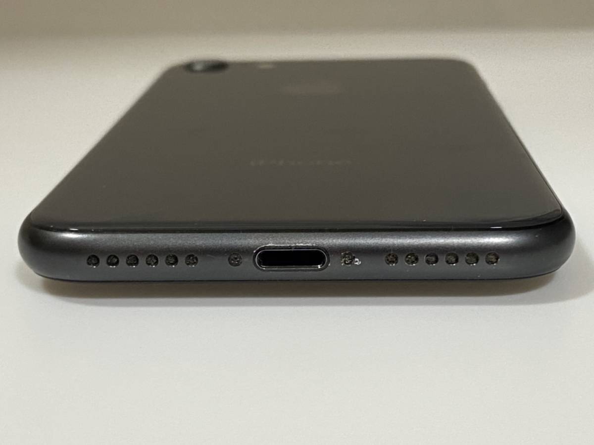 AS 9661】SIMロック解除済 Apple iPhone8 256GB スペースグレー 本体