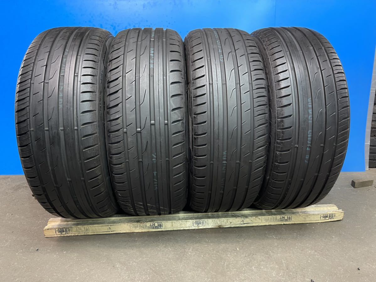 215/55R17 TOYO PROSEX CF2 SUV 4本セットをバリ山 2019年製