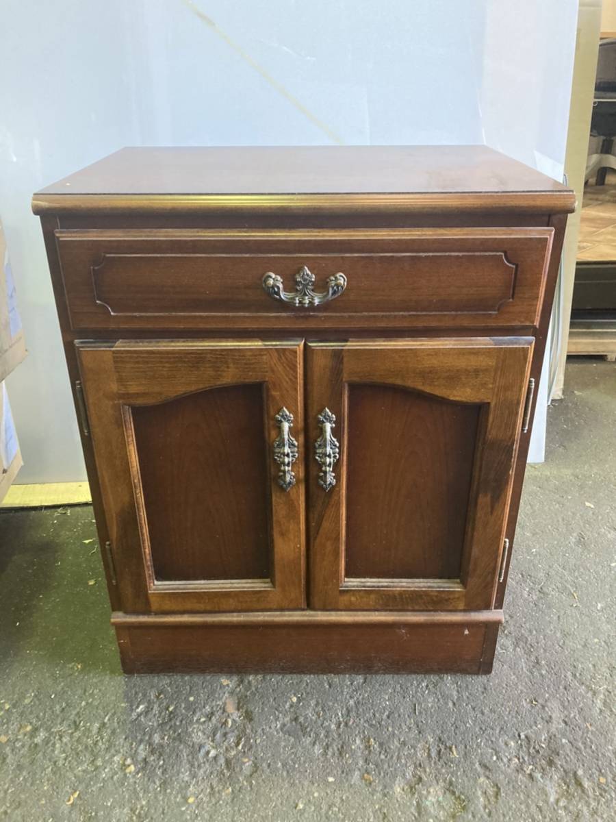 NG15 カリモク karimoku コロニアルシリーズ キャビネット 木製 収納棚 引き出し付 幅592x奥440x高758mm 引取り可 奈良 大阪 中古