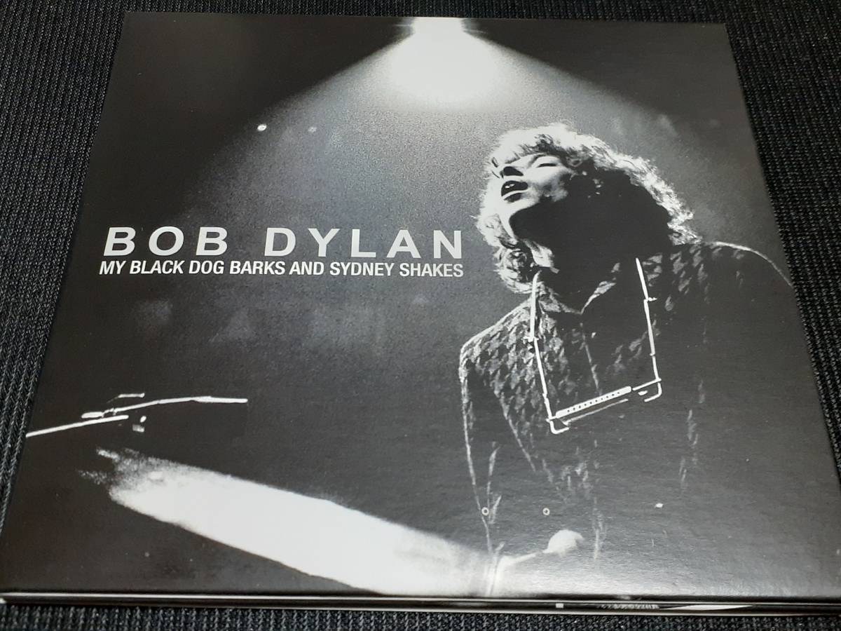  Bob Dylan My Black Dog Barks And Sydney Shakes Live at Sydney Stadium Sydney New South Wales Australia April 13th 1966(Bob Dylan)｜売買されたオークション情報、yahooの商品情報をアーカイブ公開 - オークファン B
