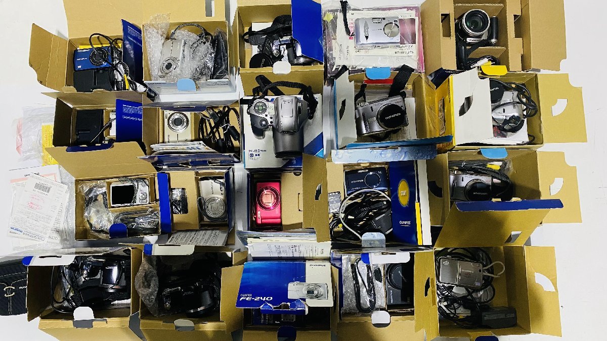 1円スタート デジタルカメラ 20台まとめ オリンパス OLYMPUS FUJIFILM コンデジ コンパクト 動作未確認ジャンク扱 部品取り A098 1円スタート Canon カメラ、光学機器 #080112 demi #080113