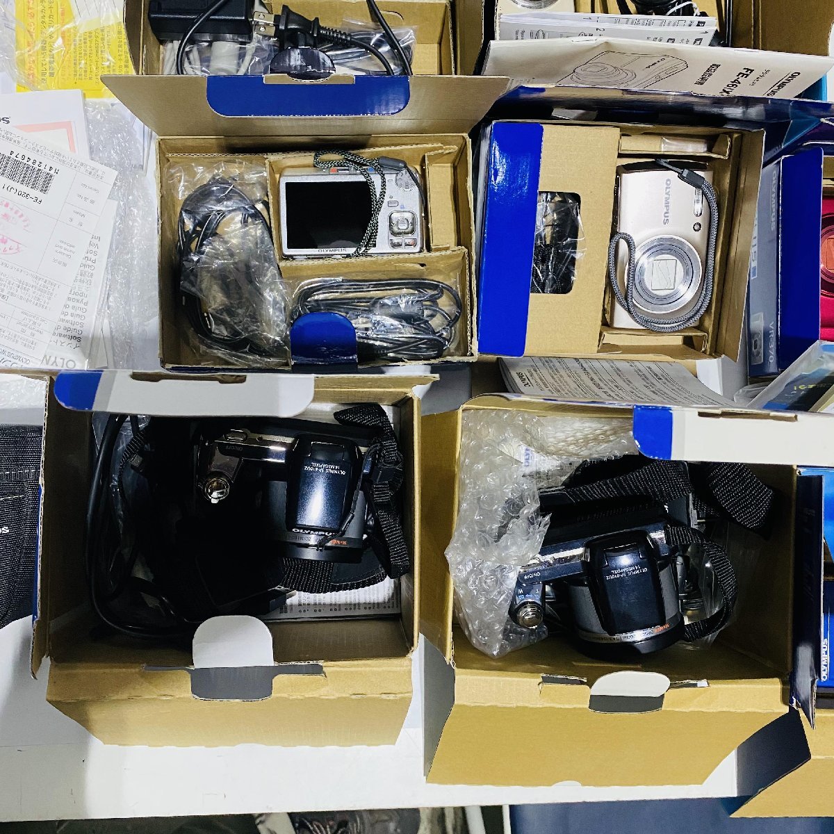 1円スタート デジタルカメラ 20台まとめ オリンパス OLYMPUS FUJIFILM コンデジ コンパクト 動作未確認ジャンク扱 部品取り A098 1円スタート Canon カメラ、光学機器 #080112 demi #080113