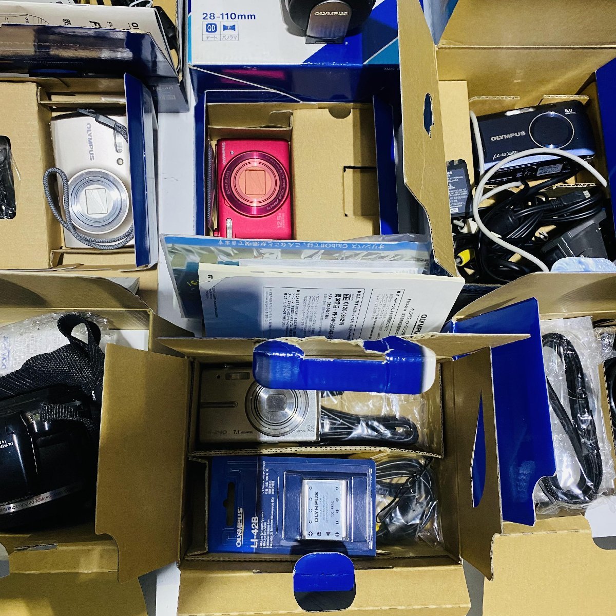 1円スタート デジタルカメラ 20台まとめ オリンパス OLYMPUS FUJIFILM コンデジ コンパクト 動作未確認ジャンク扱 部品取り A098 1円スタート Canon カメラ、光学機器 #080112 demi #080113