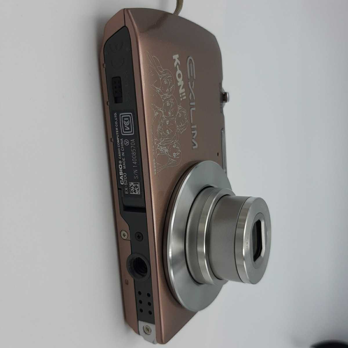 EXILIM CASIO ピンク Photo 本体 ・けいおん CASIOカシオ　EXILIM　EX-S200-PKピンク　けいおん×EXILIMコラボ　TBS限定品