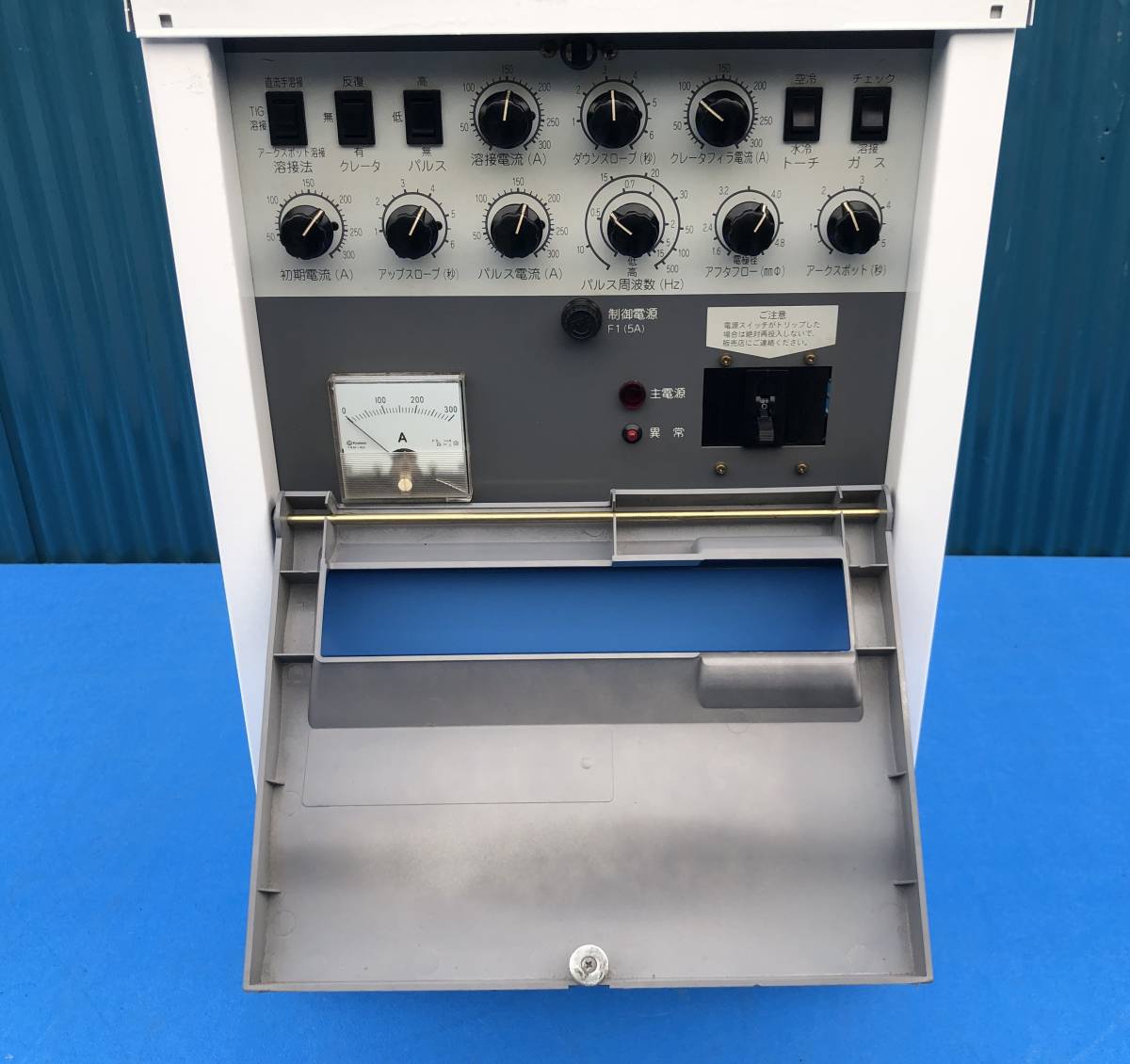 ダイヘン TIG 溶接機 インバータ アルゴ300P VRTP-300（S-5）(TIG溶接 