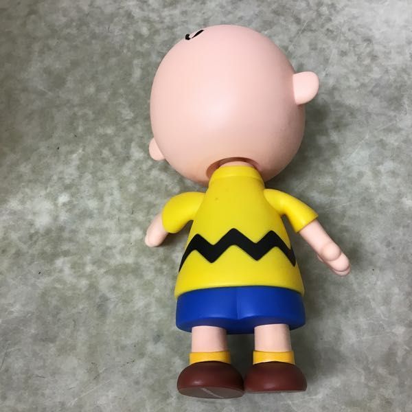 1円～ メディコム・トイ Vinyl collectible Dolls SNOOPY チャーリー