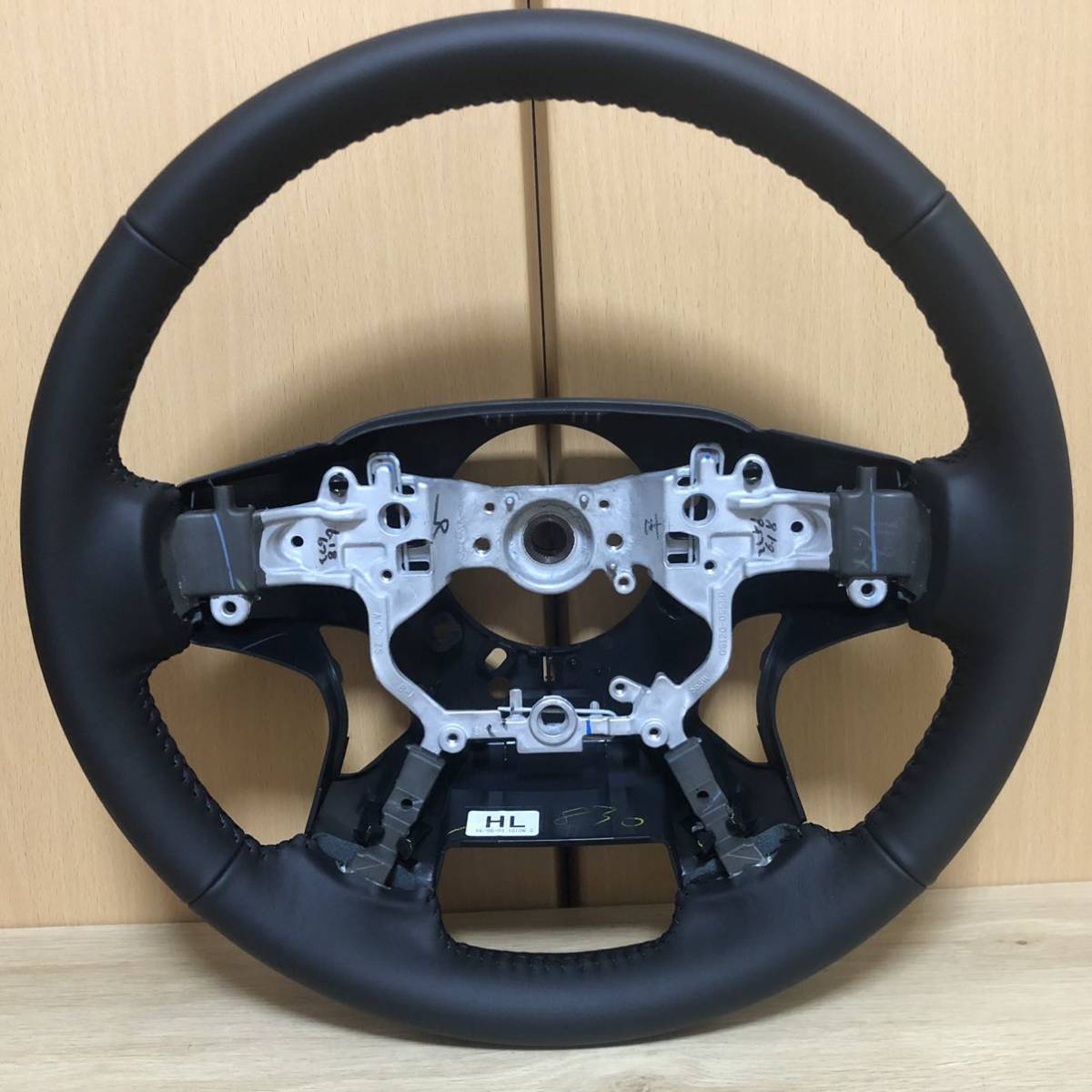 新車外し ヴェルファイア 30系 アルファード ステアリング ハンドル 即決！ 150プラド 210クラウン 新車外し 純正 トヨタ トヨタ純正ステアリング☆アルファード・ヴェルファイア☆３０系 ☆トヨタ 30ヴェルファイア