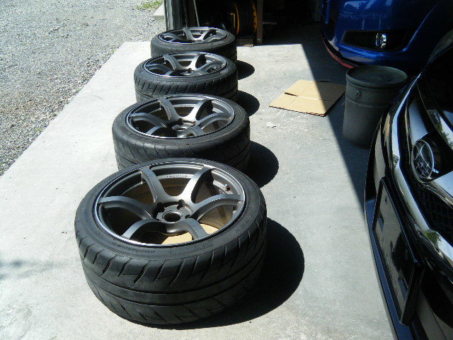 レイズグラムライツ57C6 /18インチX9.5J＋38pcd114．3  