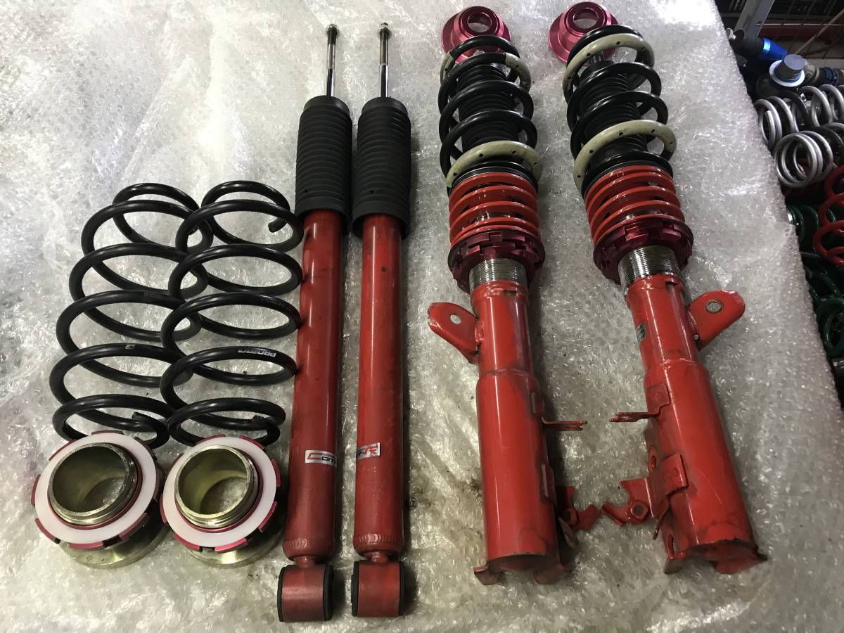フィット タナベ コンフォートR ネジ式 車高調 GK3 GK5 GP5 