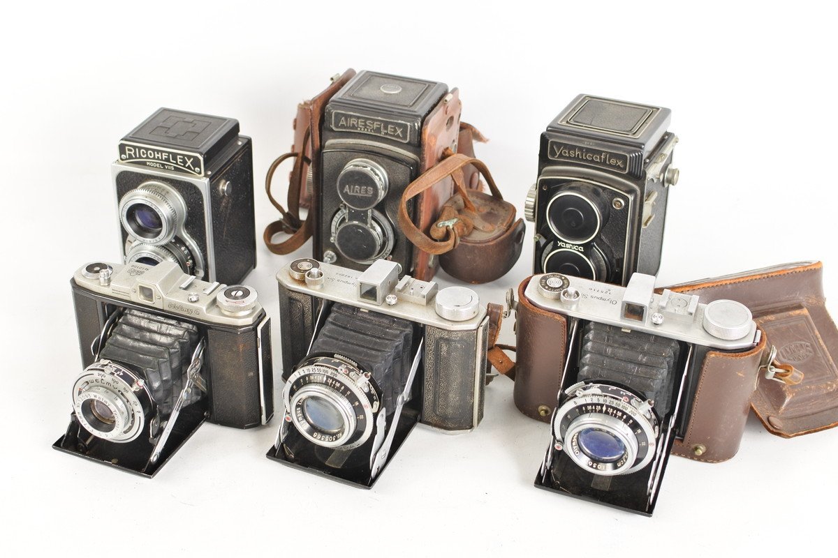 yashicaflex ジャンク品 2眼レフカメラ始めました。Yashicaflex