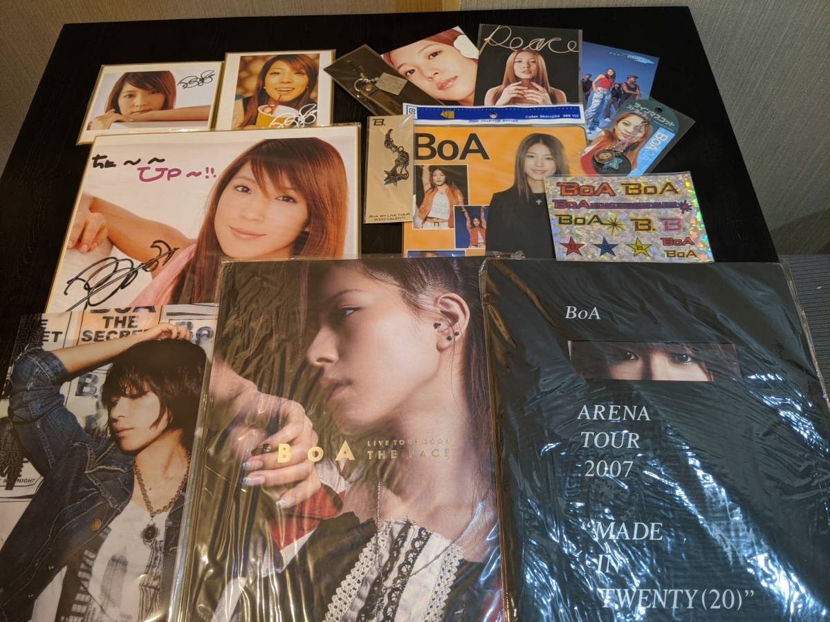 1円スタート K Pop Boa 韓国版 Cd Dvd グッズ多数 B Z 売買されたオークション情報 Yahooの商品情報をアーカイブ公開 オークファン Aucfan Com