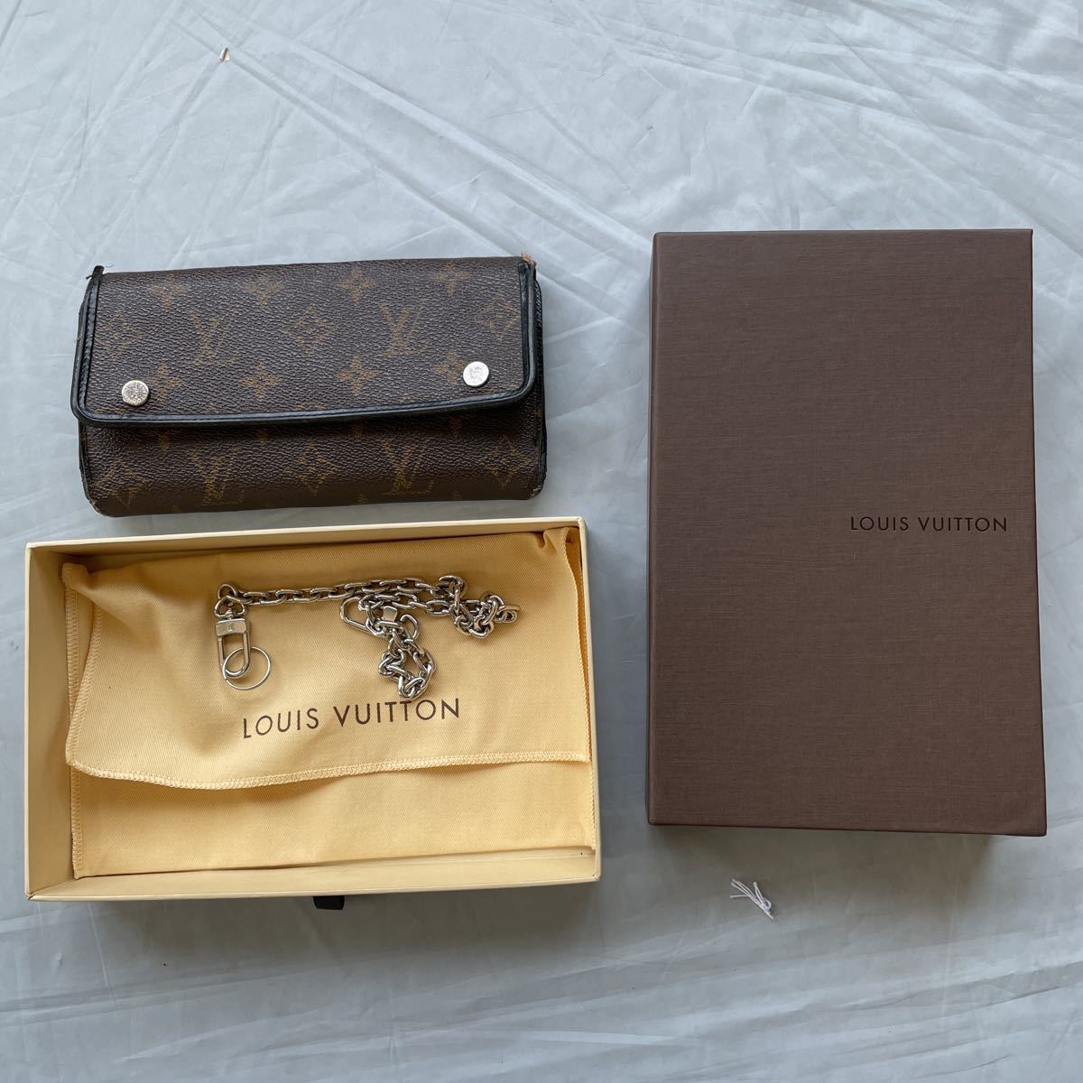 ルイ・ヴィトンLOUIS VUITTON★モノグラムマカサーポルトフォイユ.ロン長財布チェーンＰＶＣ ウォレットブラウン茶メンズ　レディース