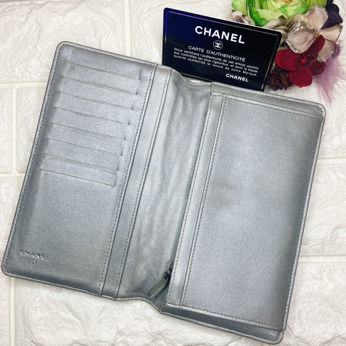 CHANEL️【シャネル】カメリア 二つ折り長財布ブラック×シルバー 小物