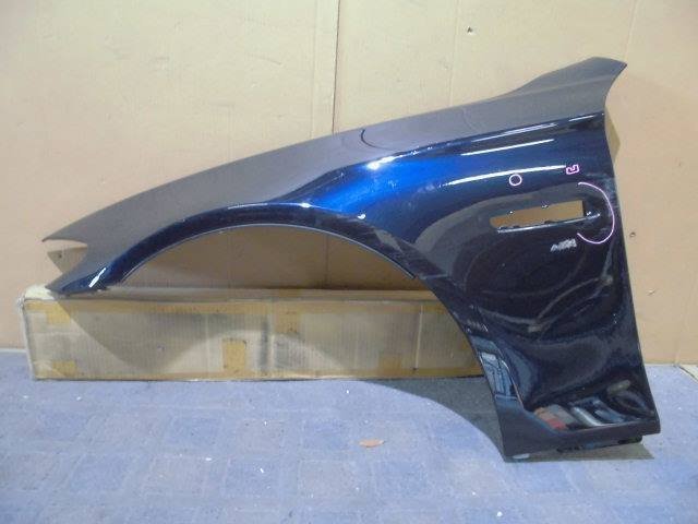 BMW 5シリーズ F10 左 フロントフェンダー