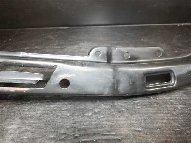 HR34 スカイライン 純正 フロント 左 ホースメント スカイライン ER34 R34 フロントバンパー 前期用 バンパー