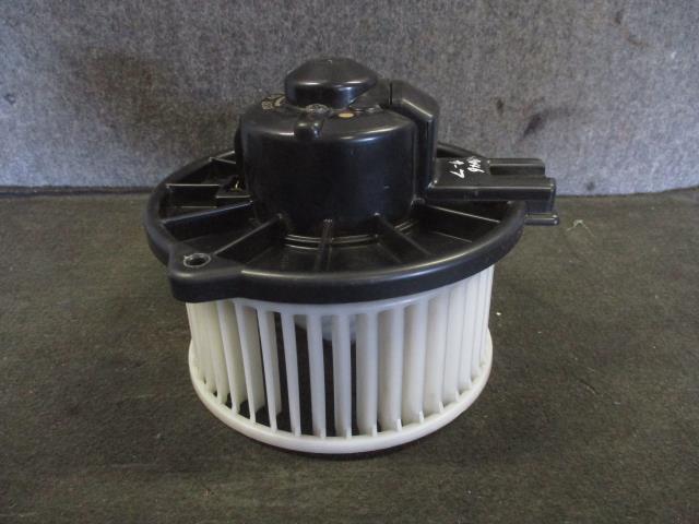 はなページ ハイラックスサーフ KD-KZN130W ヒーターブロアモーター 1KZ-TE 8E3