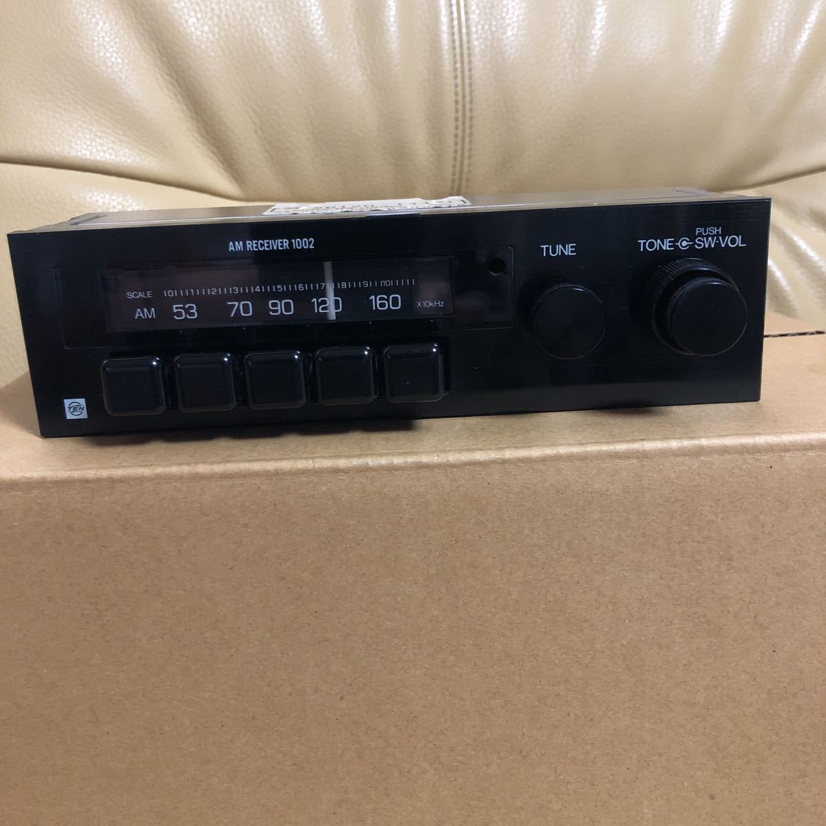 当時物] AE86 トヨタ純正 オーディオ ラジオ 富士通テン 86120-14421