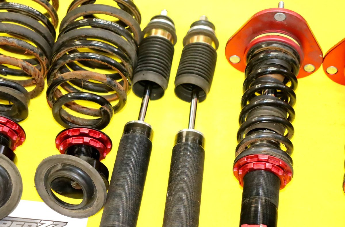 トヨタ プリウス ZVW30 ZVW35 BLITZ DAMPERZZ-R車高調 トヨタ プリウス ZVW30 ZVW35 BLITZ(ブリッツ) DAMPER(ダンパー) ZZ-R