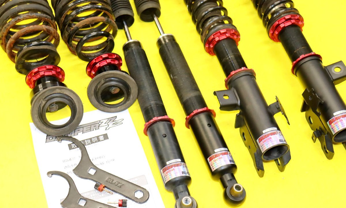 トヨタ プリウス ZVW30 ZVW35 BLITZ(ブリッツ) DAMPER(ダンパー) ZZ-R