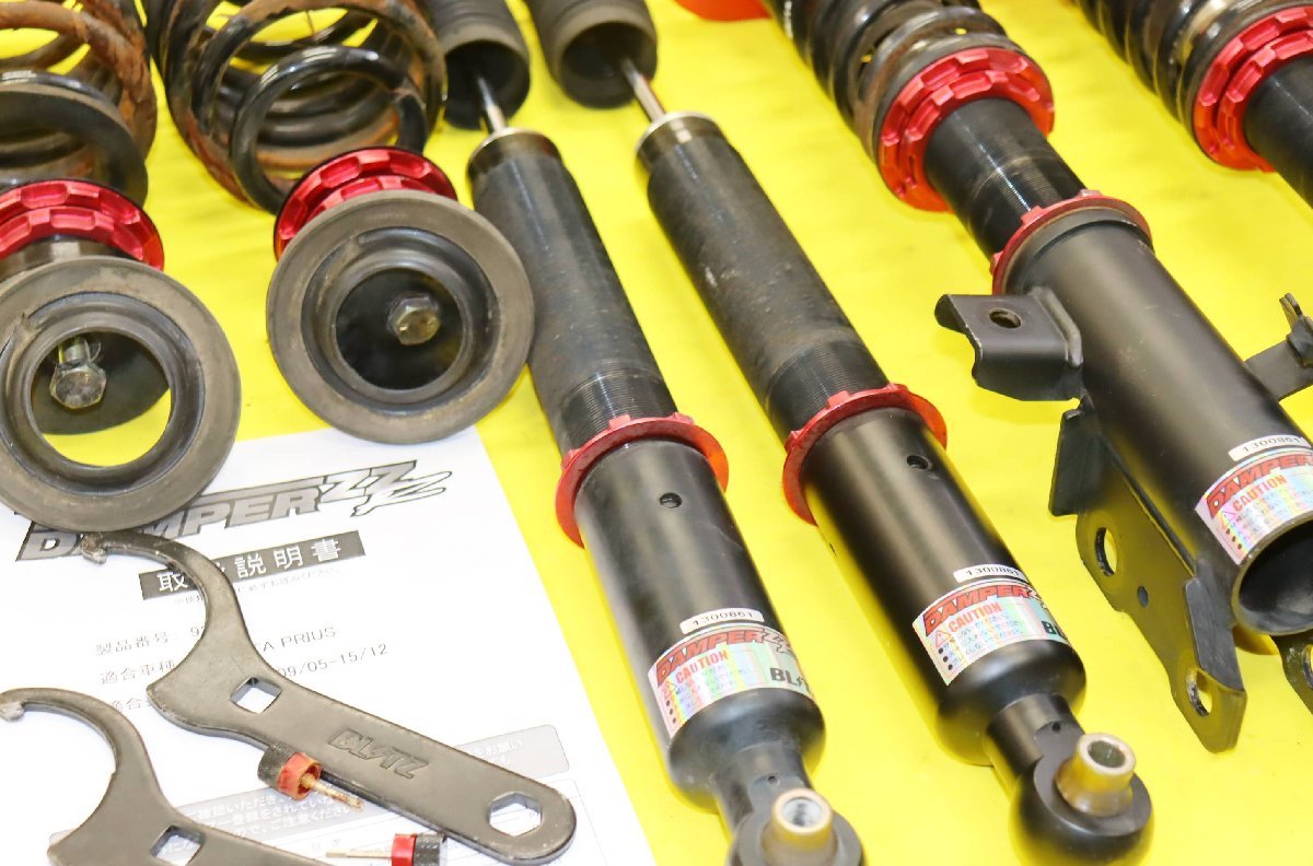 トヨタ プリウス ZVW30 ZVW35 BLITZ(ブリッツ) DAMPER(ダンパー) ZZ-R