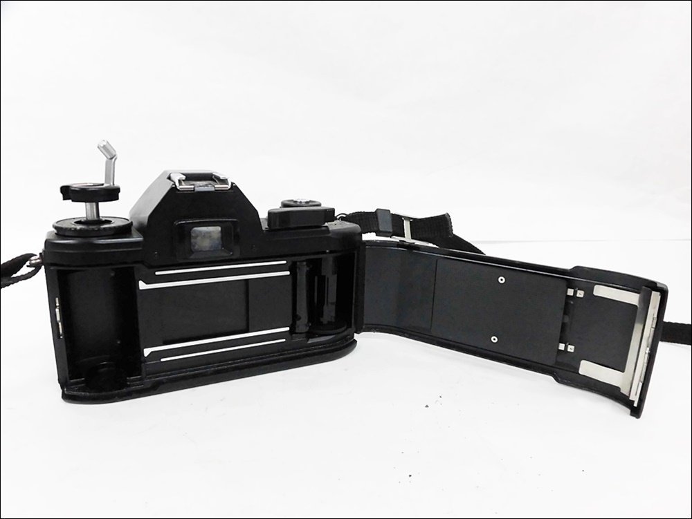 17 45-499088-21 [Y] NIKON ニコン EM 一眼レフカメラ レンズ NIKKOR