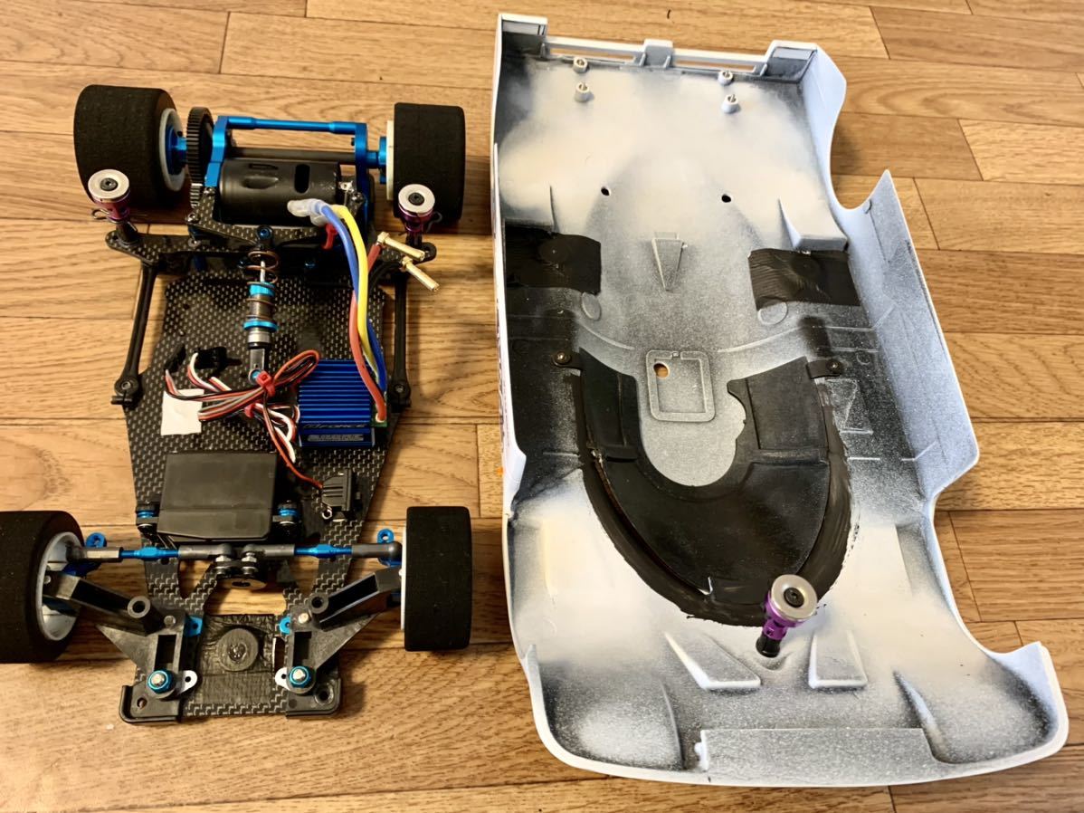 完成品 40年近い昔のラジコンボディー1/12スケールのタミヤ RM Mk.4