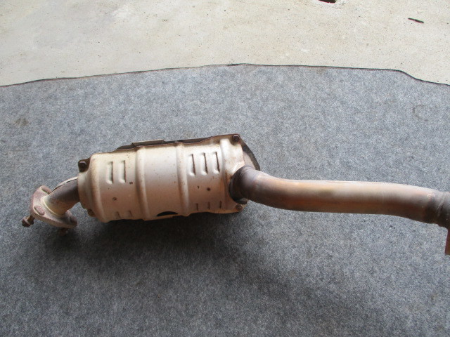 GD1 ホンダ フィット 触媒 コンバーター センサー2個タイプ L13A 